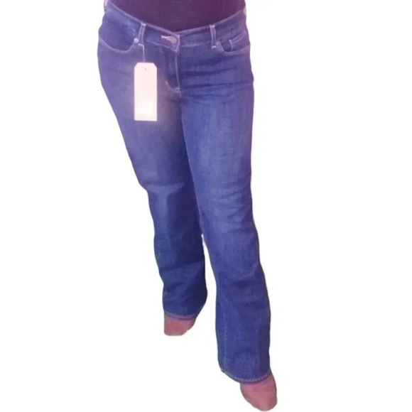 Levis Classic Bootcut Levi's Sculpt Size 10 Mid-Rise Womens - Picture 7 of 16